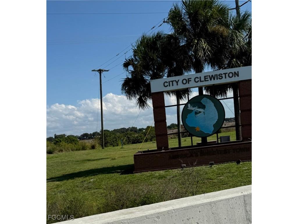 1000 Texas Avenue Clewiston FL 33440 2025015912 image1