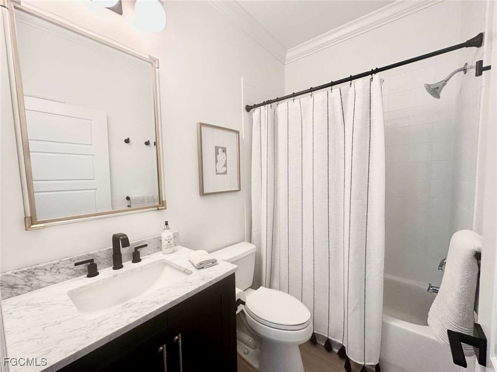 10001 Isola Way Miromar Lakes FL 33913 2025014722 image14