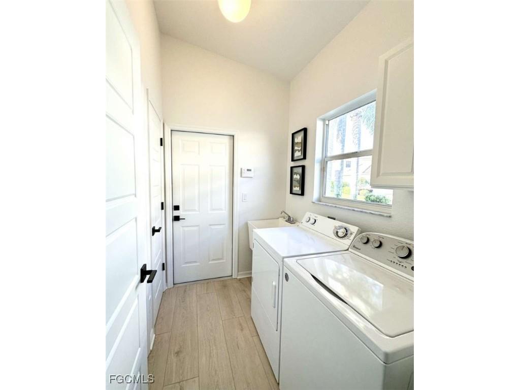 10001 Isola Way Miromar Lakes FL 33913 2025014722 image19