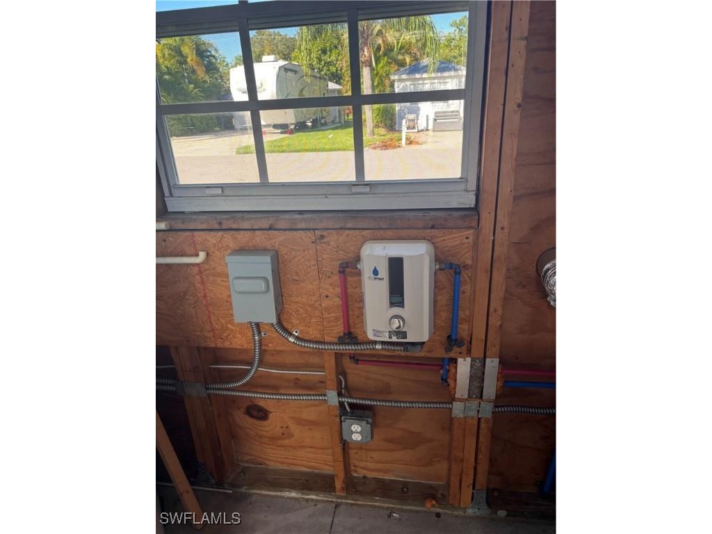 10002 Parkwood Drive Fort Myers FL 33905 225075048 image11