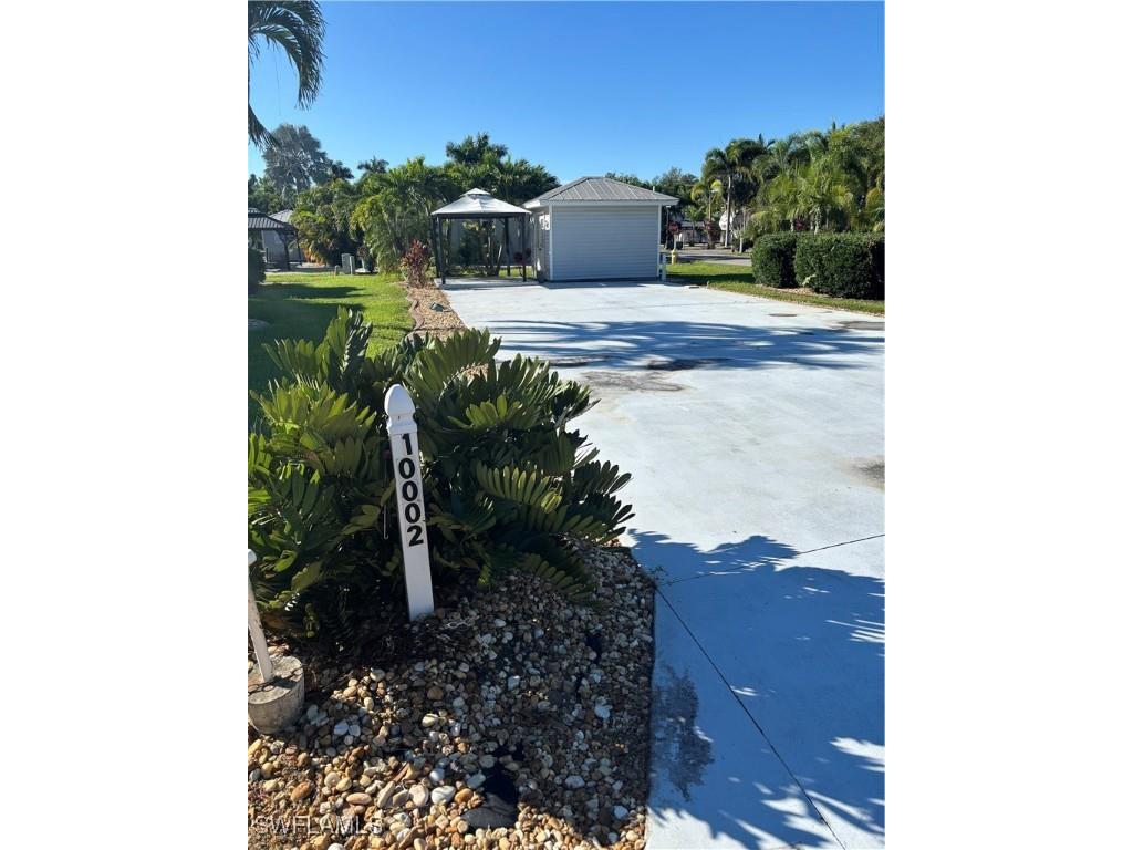 10002 Parkwood Drive Fort Myers FL 33905 225075048 image3