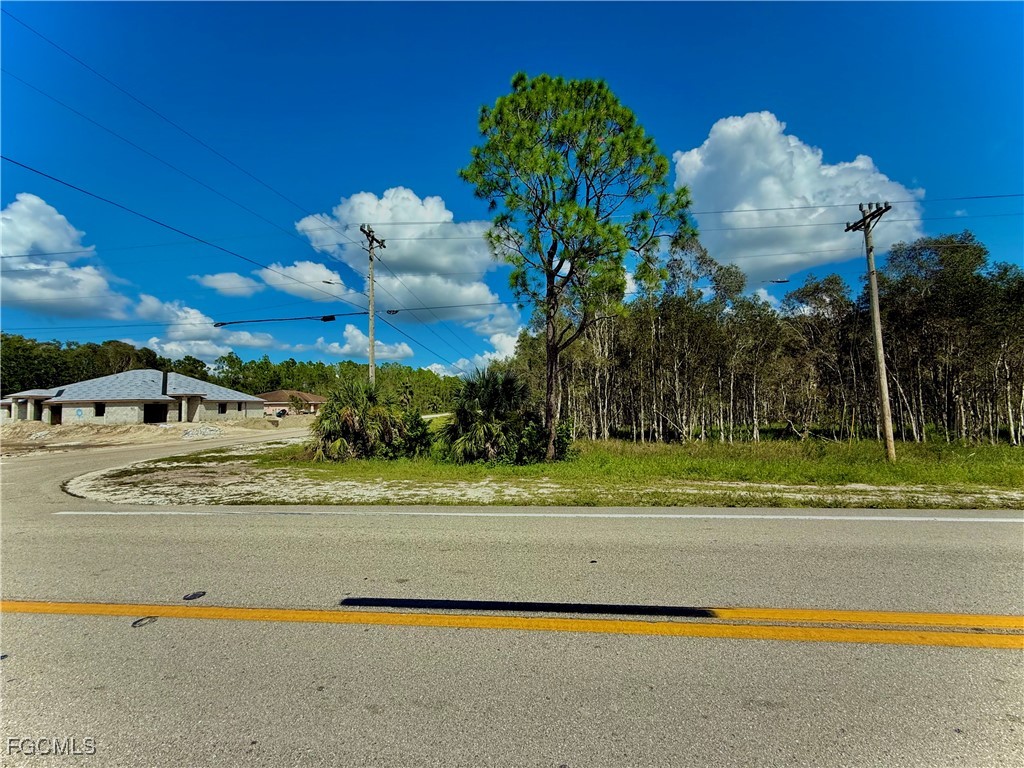 1001/1003 Homestead Road S Lehigh Acres FL 33974 2025010227 image1