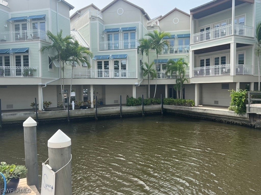 1001 10th Avenue S Naples FL 34102 223083898 image1