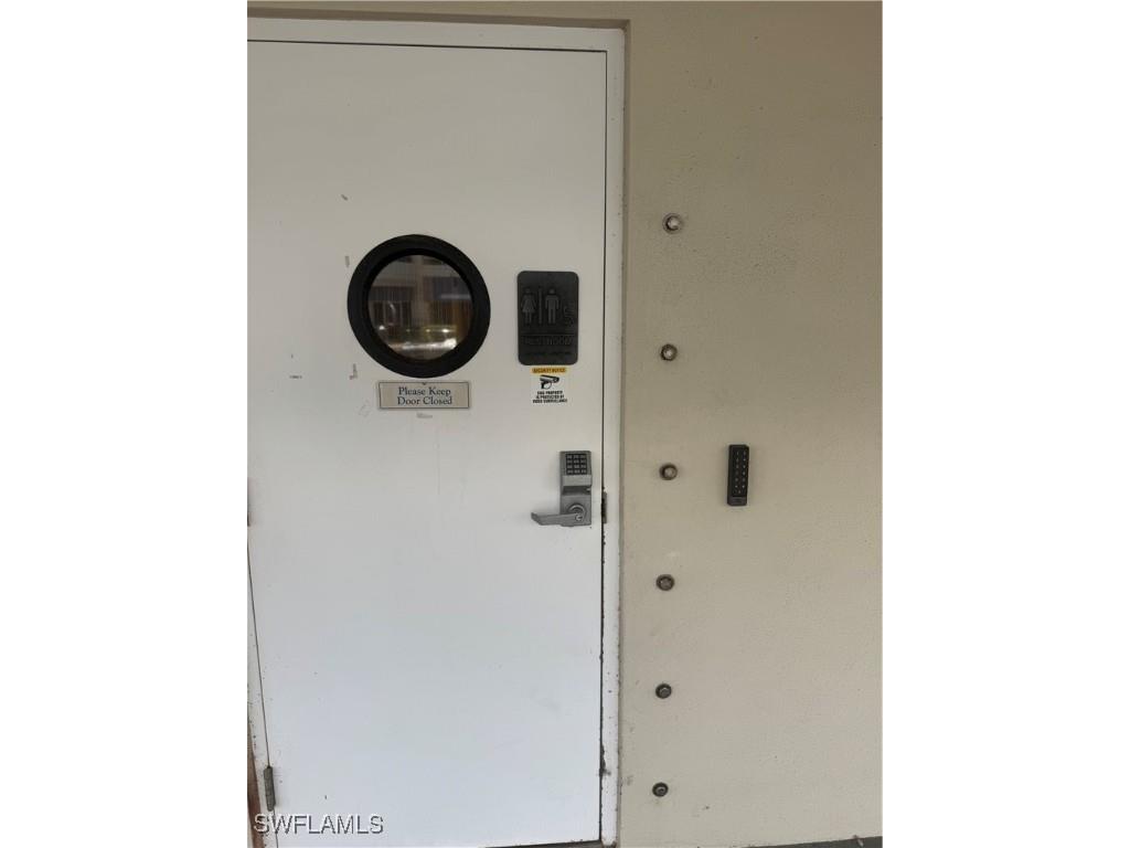 1001 10th Avenue S Naples FL 34102 225063977 image7