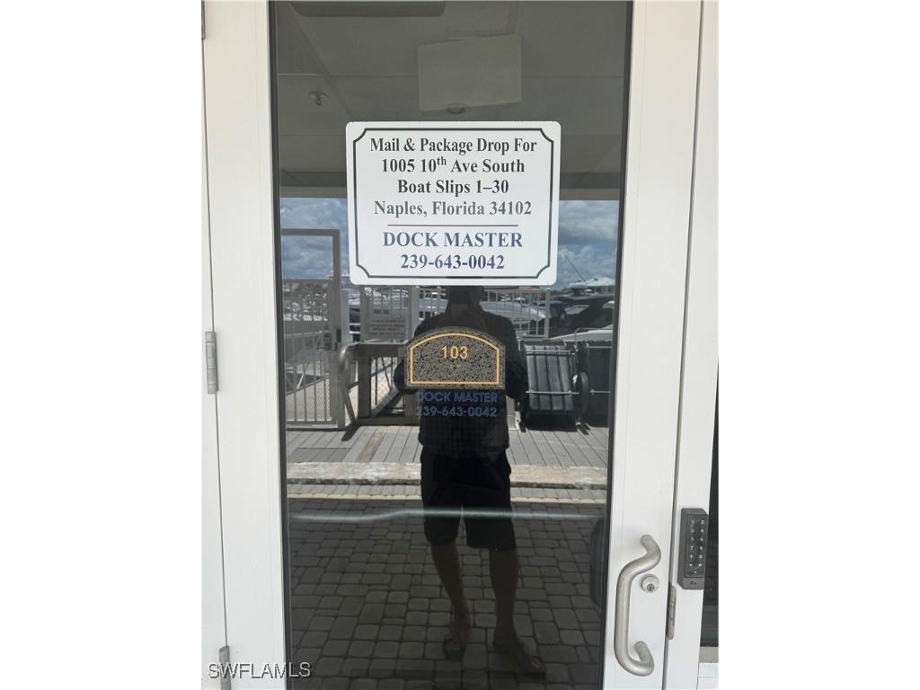 1001 10th Avenue S Naples FL 34102 225063977 image9