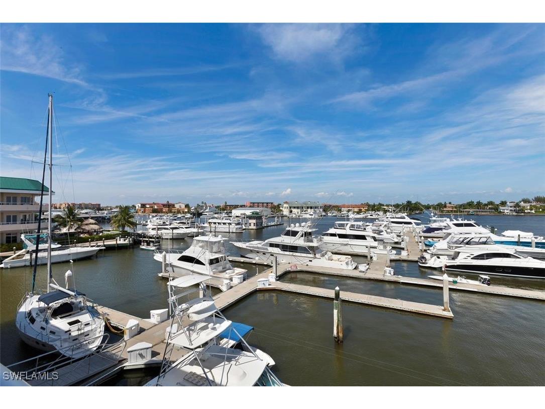 1001 10th Avenue S Naples FL 34102 225068357 image1