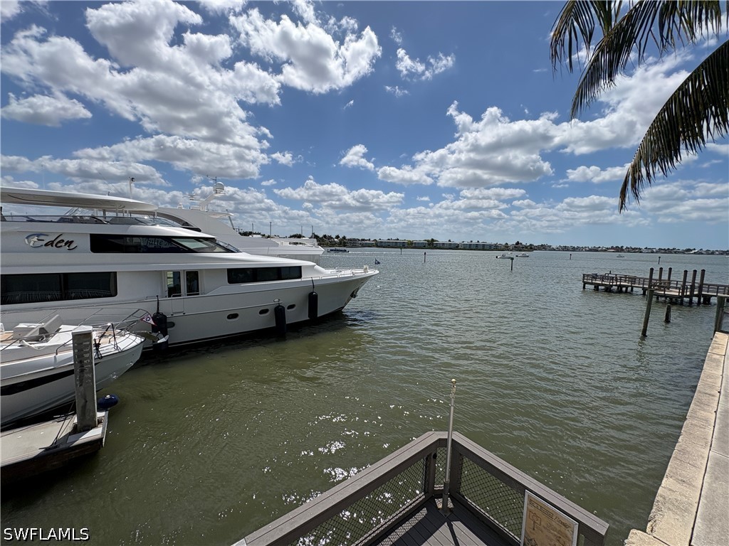 1001 10th Avenue S Naples FL 34102 226016098 image10