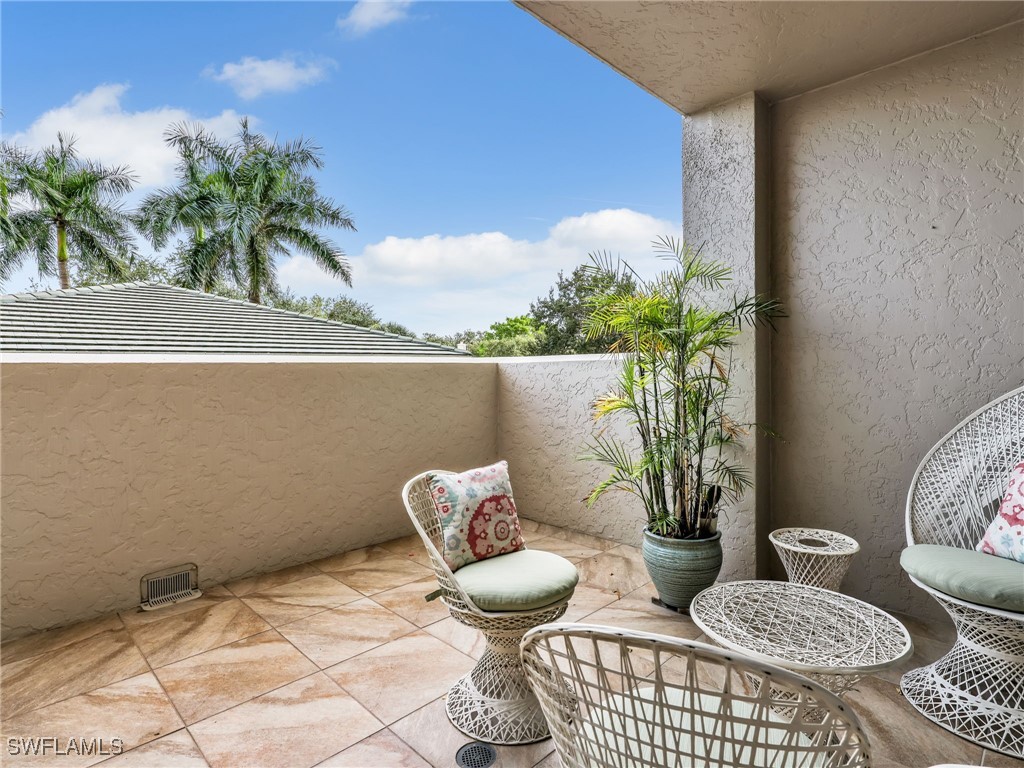 1001 Arbor Lake Drive #105 Naples FL 34110 225078221 image23