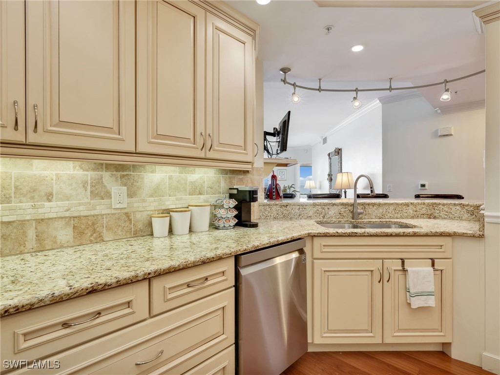 1001 Arbor Lake Drive #1502 Naples FL 34110 226004913 image14
