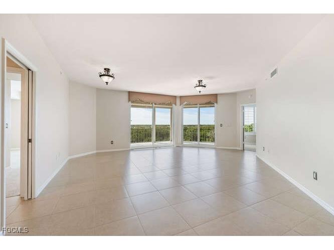 1001 Arbor Lake Drive #202 Naples FL 34110 2025022181 image6