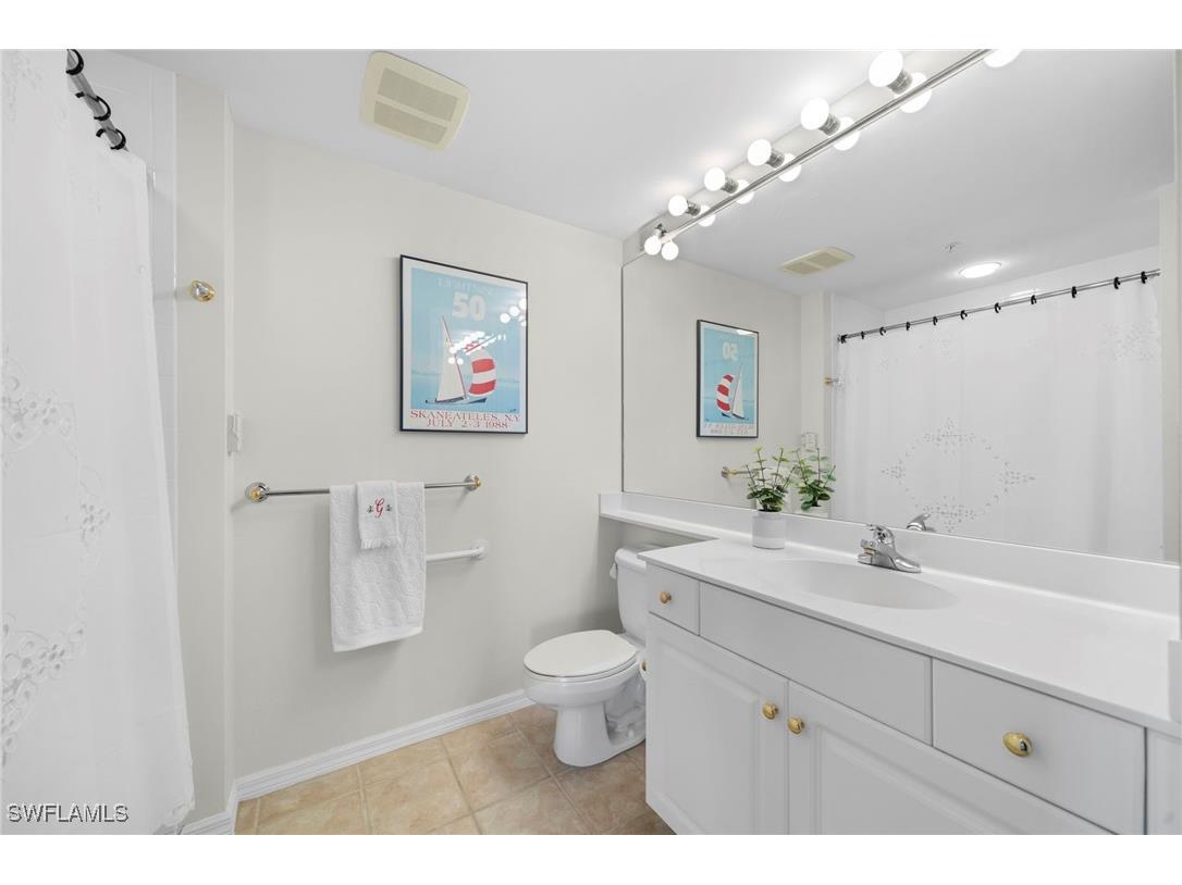 1001 Arbor Lake Drive #307 Naples FL 34110 224086715 image19