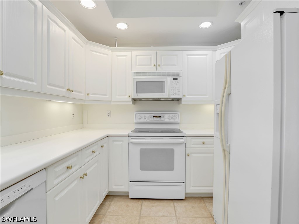1001 Arbor Lake Drive #307 Naples FL 34110 226015410 image22