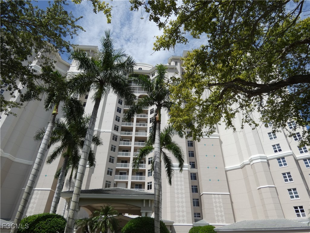 1001 Arbor Lake Drive #506 Naples FL 34110 2025008162 image1