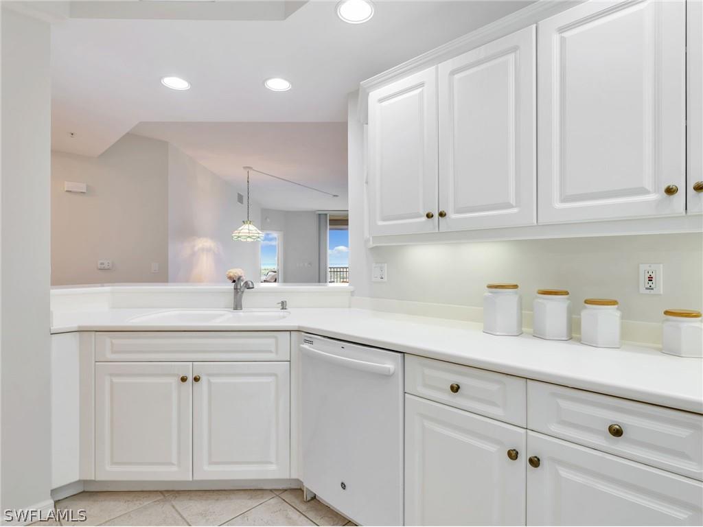 1001 Arbor Lake Drive #707 Naples FL 34110 226008165 image15