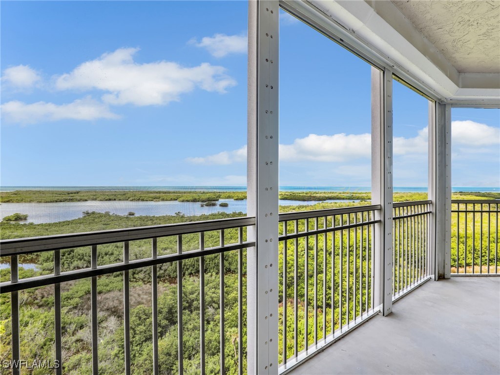 1001 Arbor Lake Drive #902 Naples FL 34110 225065875 image19