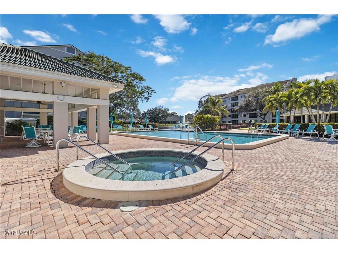 1001 Arbor Lake Drive #902 Naples FL 34110 225065875 image42
