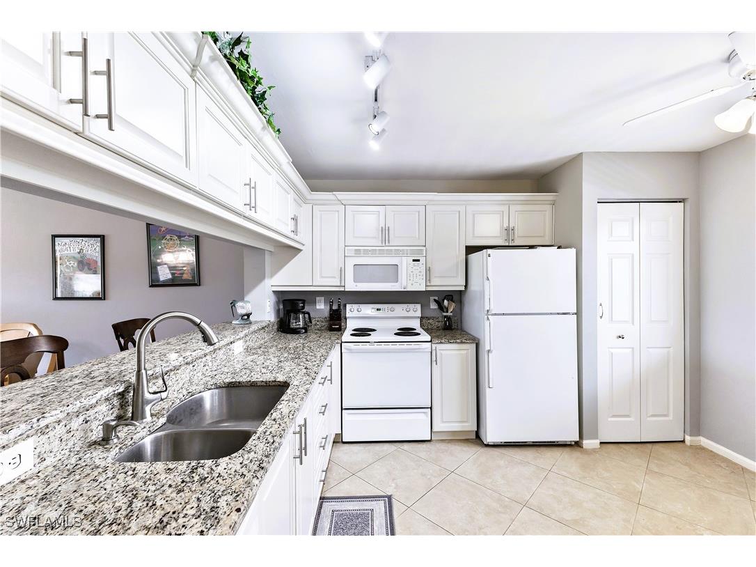 1001 Eastham Way #C-206 Naples FL 34104 225069799 image9