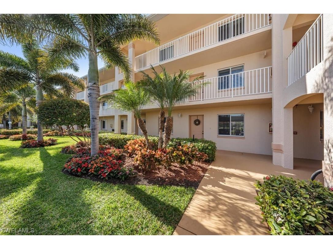 1001 Eastham Way #C-208 Naples FL 34104 224017876 image1