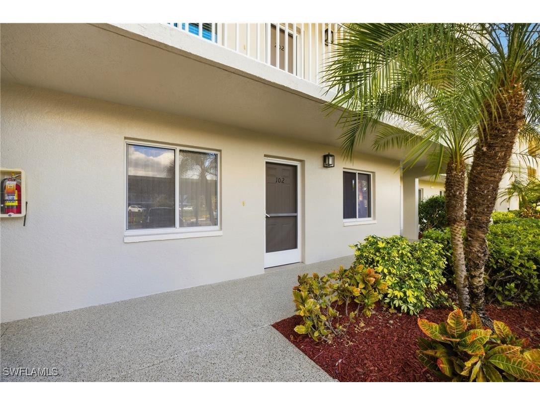 1001 Eastham Way #C102 Naples FL 34104 226003184 image28