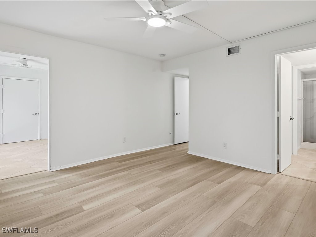 1001 Foxfire Lane #204 Naples FL 34104 225077311 image16