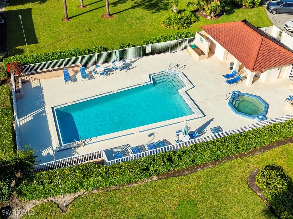 1001 Foxfire Lane #204 Naples FL 34104 225077311 image25