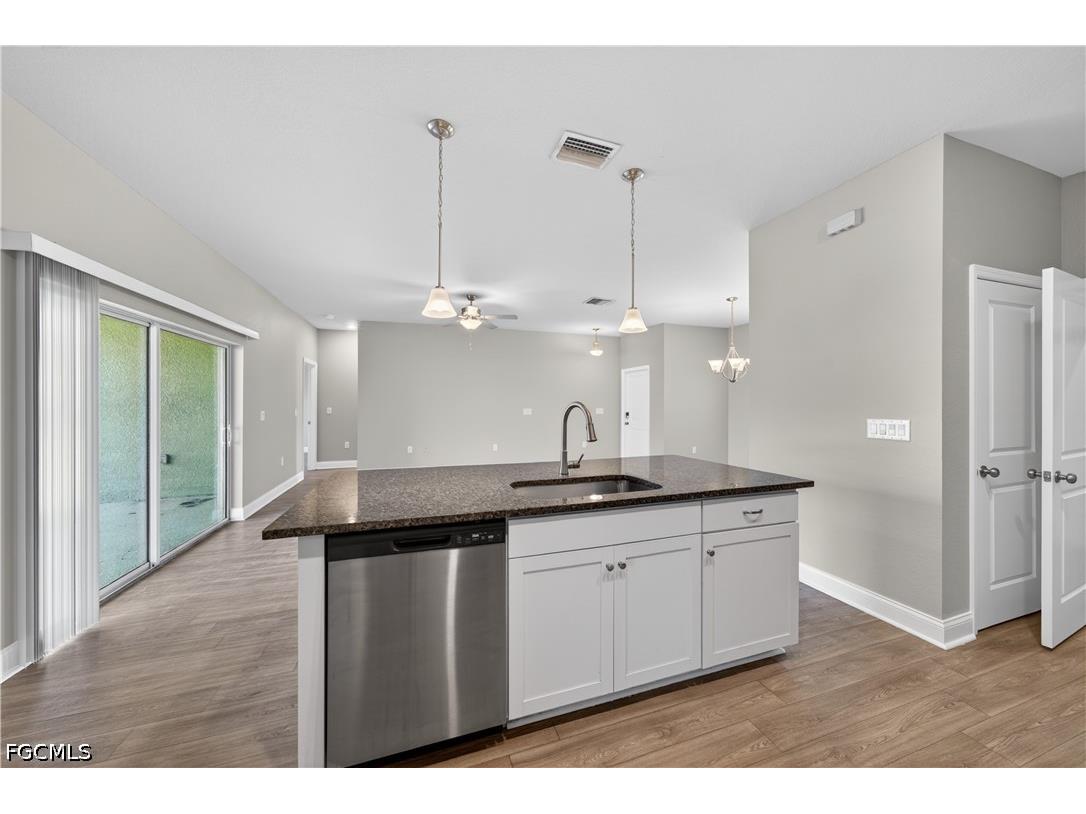 1001 NE 35th Lane Cape Coral FL 33909 2026013876 image11