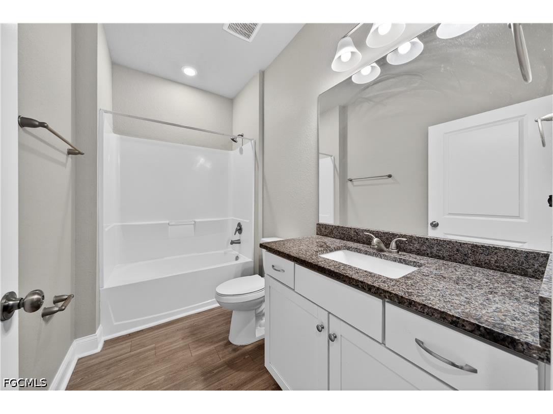 1001 NE 35th Lane Cape Coral FL 33909 2026013876 image19