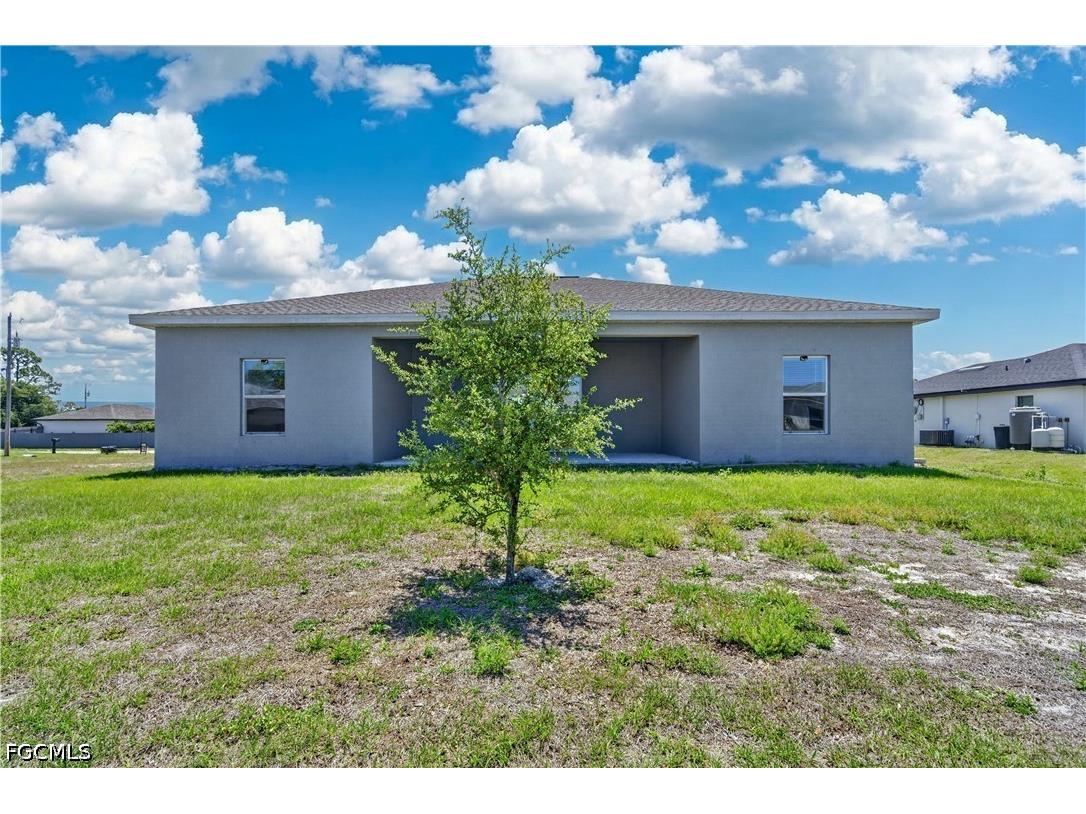 1001 NE 35th Lane Cape Coral FL 33909 2026013876 image25