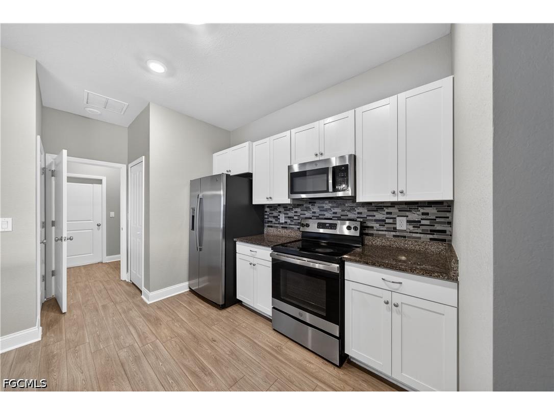 1001 NE 35th Lane Cape Coral FL 33909 2026013876 image5