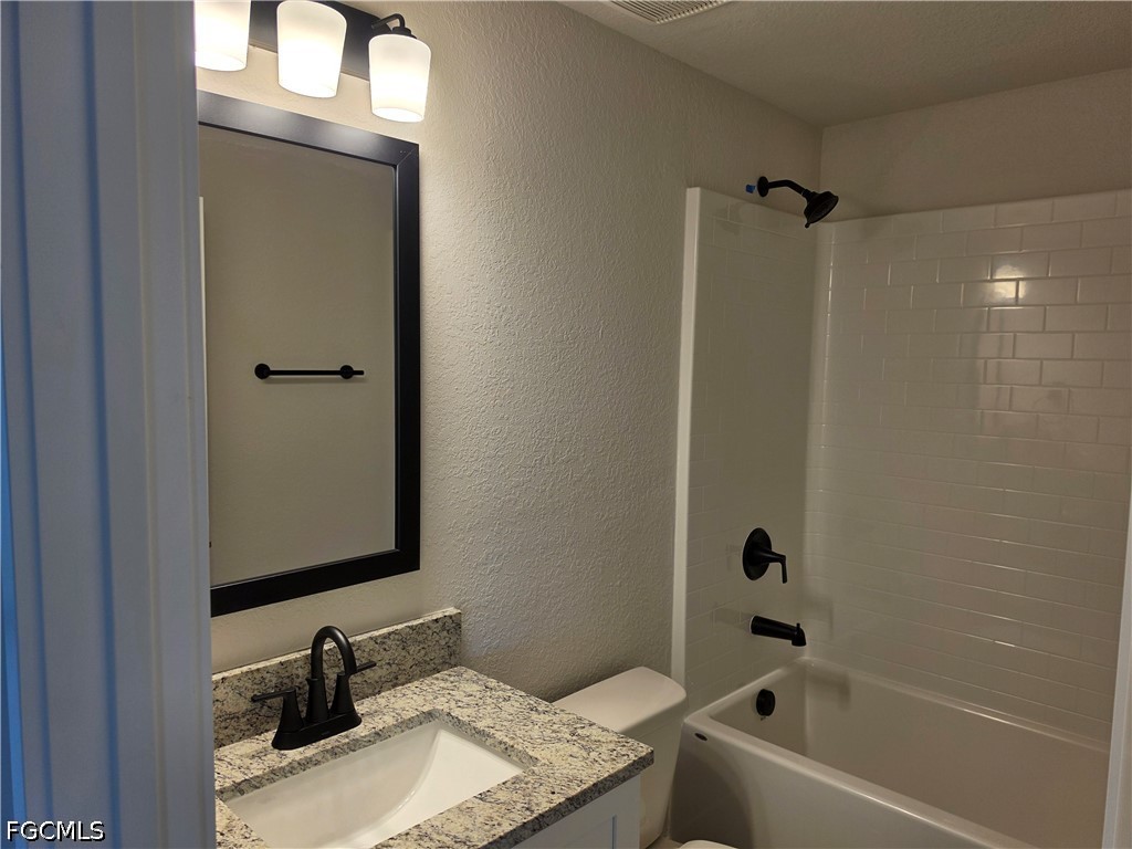 1001 NE 5th Avenue Cape Coral FL 33909 2026006947 image10