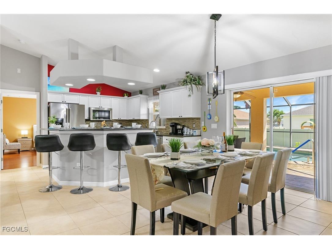 1001 NE 6th Avenue Cape Coral FL 33909 2025002809 image4