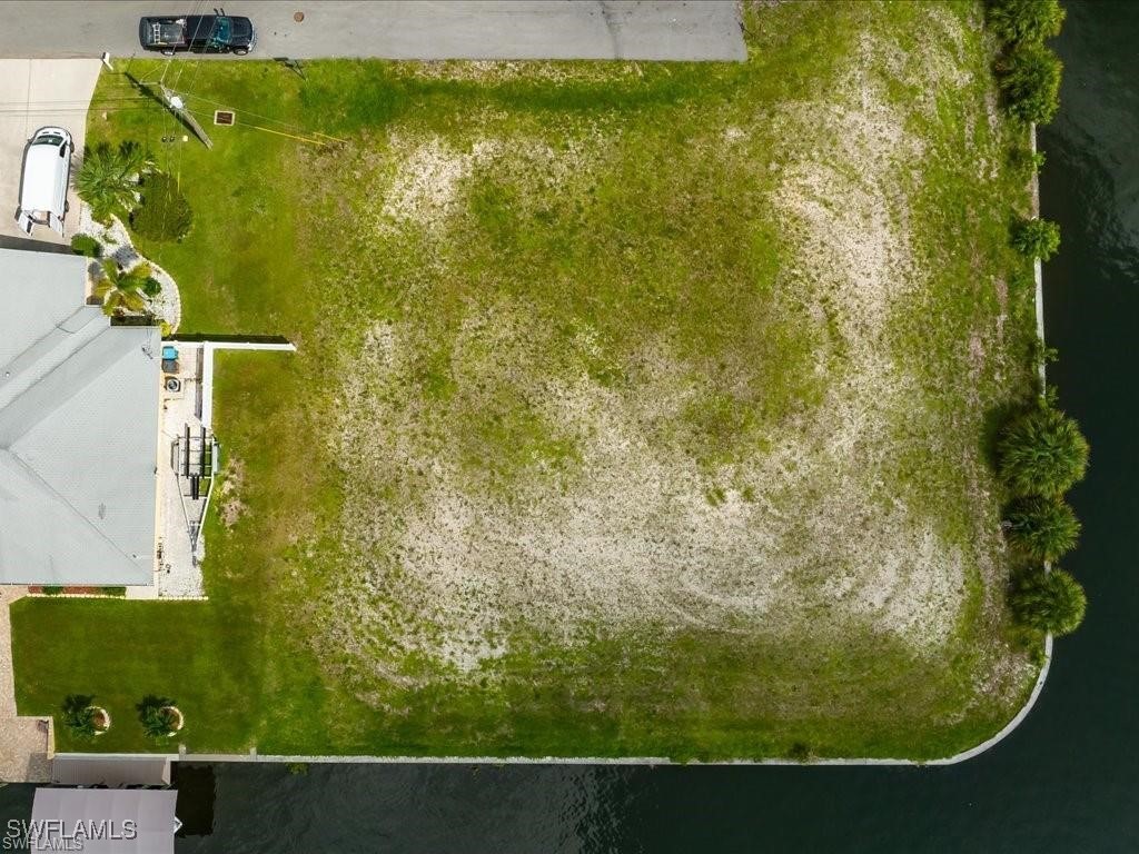 1001 SE 12th Lane Cape Coral FL 33990 225040705 image4