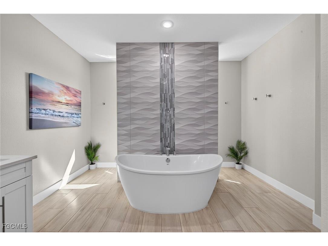 1001 SW 37th Street Cape Coral FL 33914 2025014771 image22