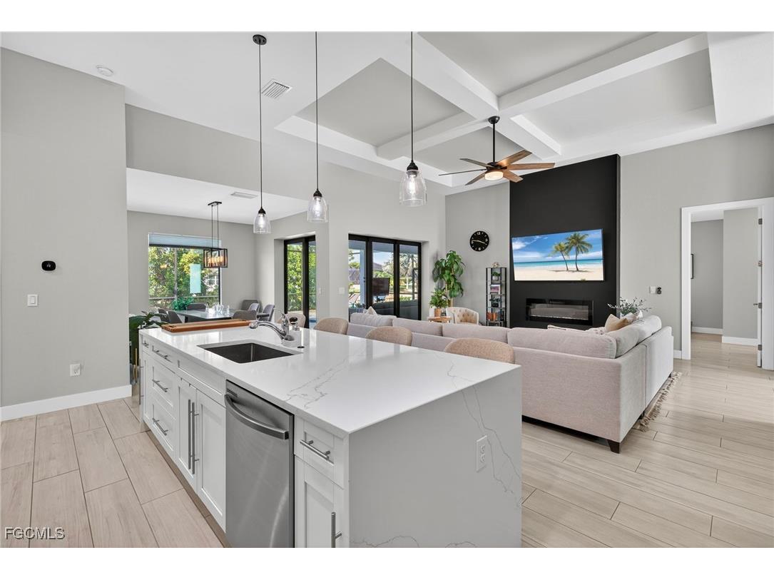 1001 SW 37th Street Cape Coral FL 33914 2025014771 image8