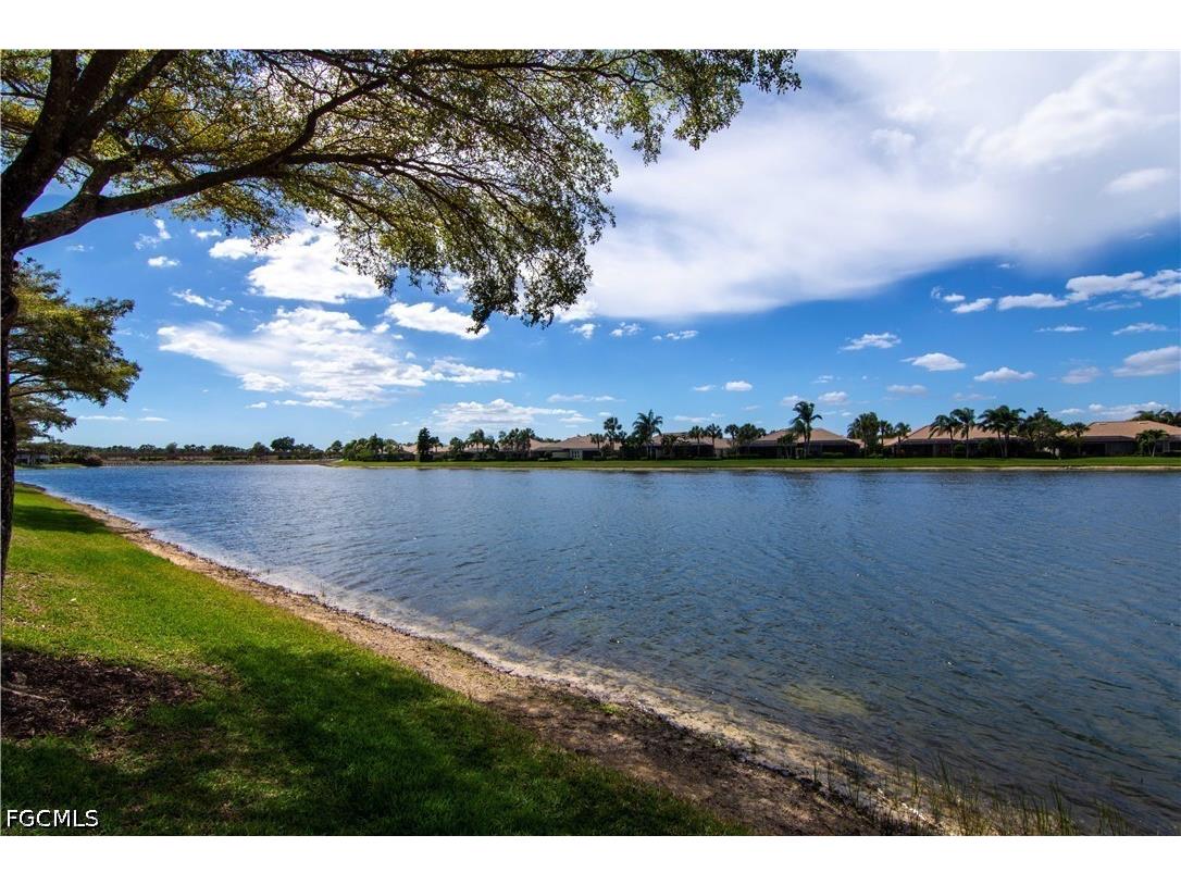 10010 Sky View Way #403 Fort Myers FL 33913 2026016934 image17