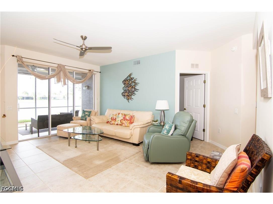 10010 Sky View Way #403 Fort Myers FL 33913 2026016934 image5