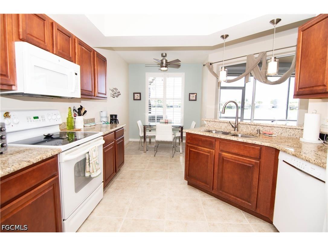 10010 Sky View Way #403 Fort Myers FL 33913 2026016934 image7