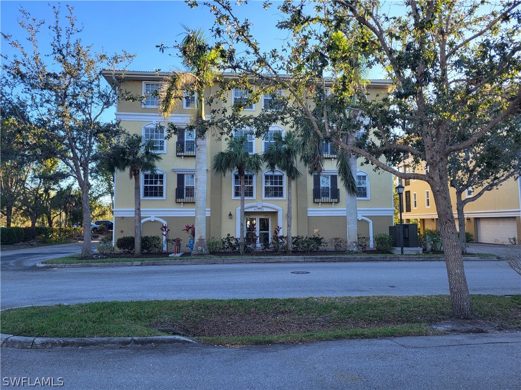 10011 Lake Cove Drive #201 Fort Myers FL 33908 223005998 image1