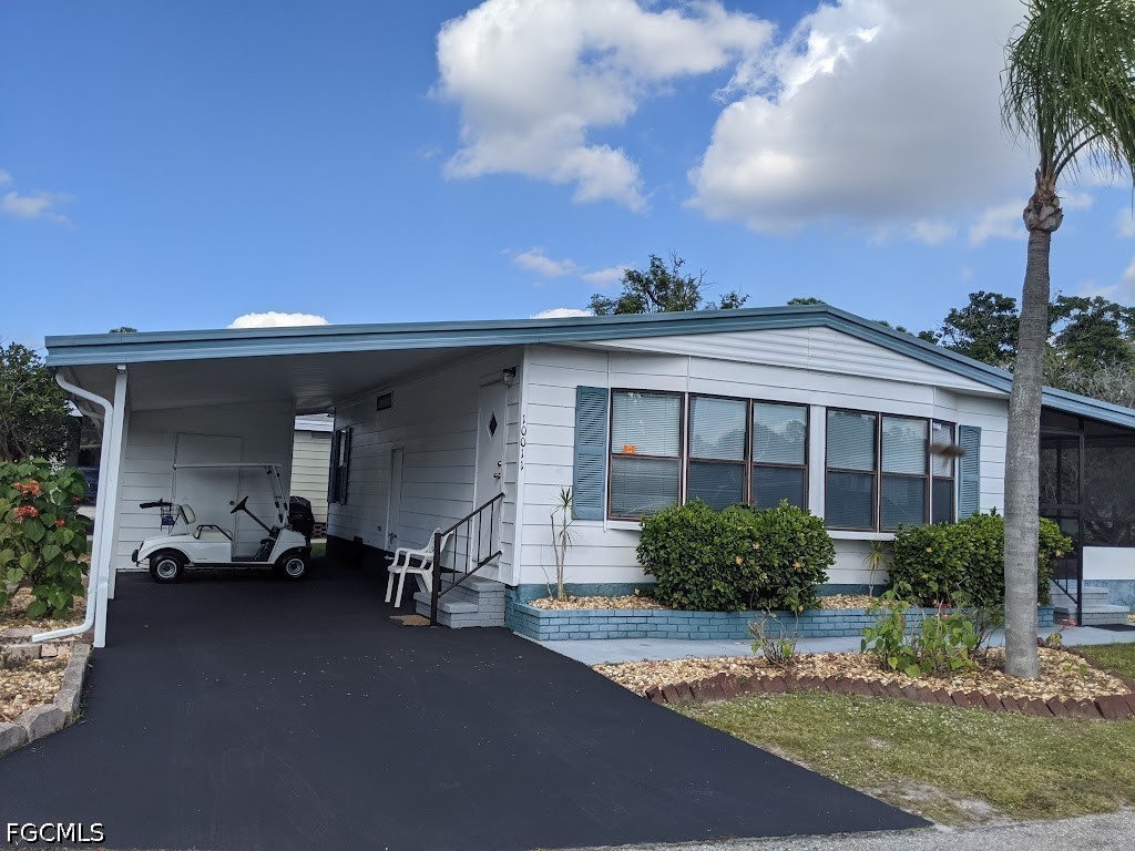 10011 Merion Court North Fort Myers FL 33903 2026025459 image1