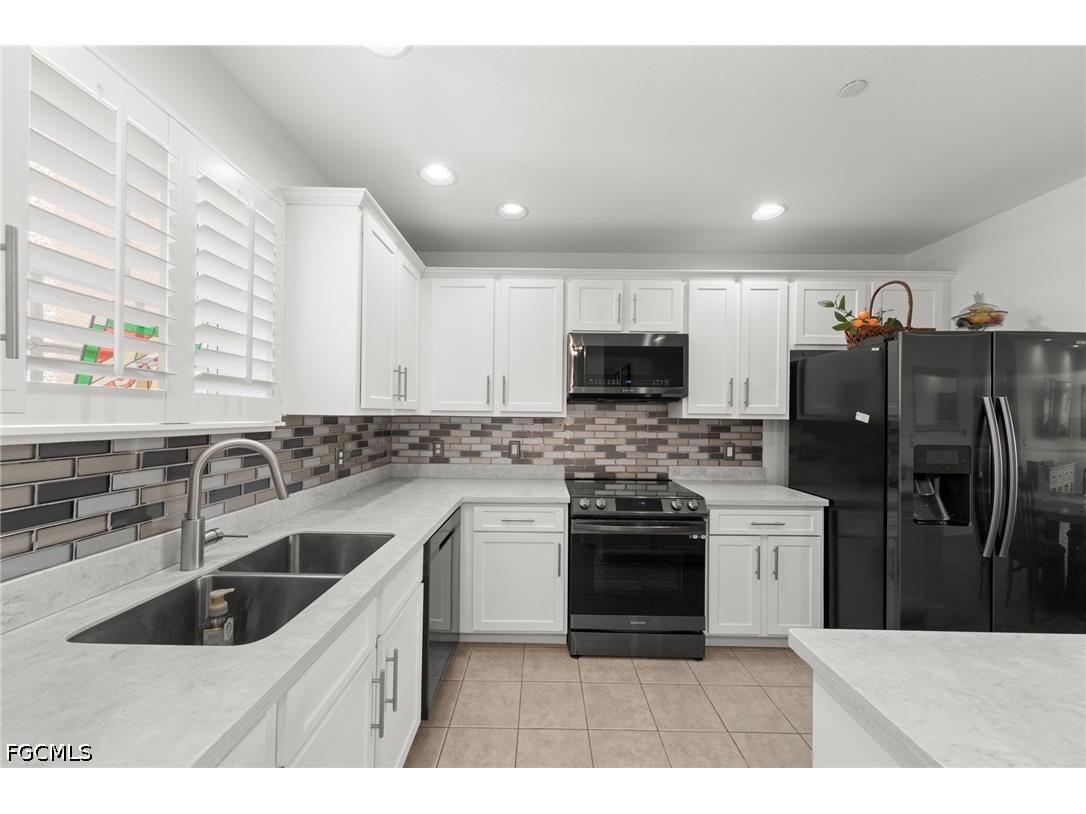 10013 Via Colomba Circle #103 Fort Myers FL 33966 2026022398 image12