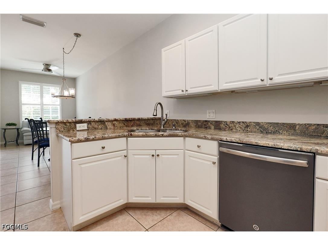 10015 Sky View Way #1605 Fort Myers FL 33913 2026020959 image14