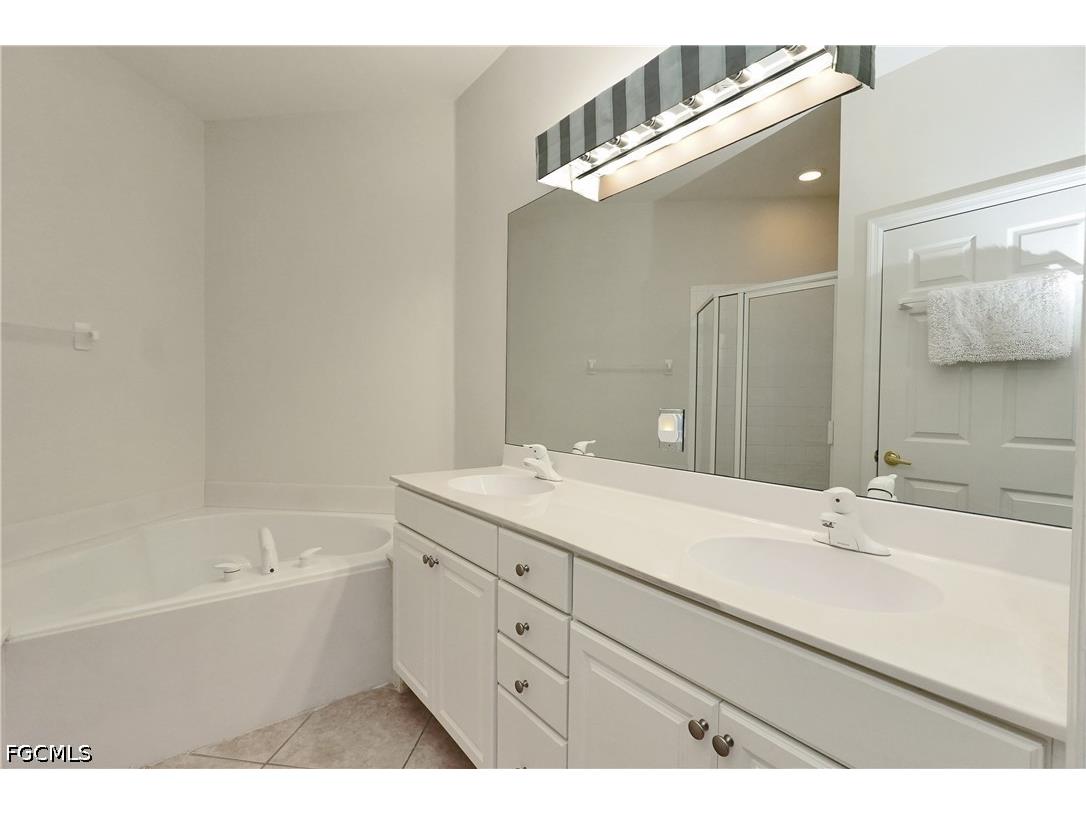 10015 Sky View Way #1605 Fort Myers FL 33913 2026020959 image19