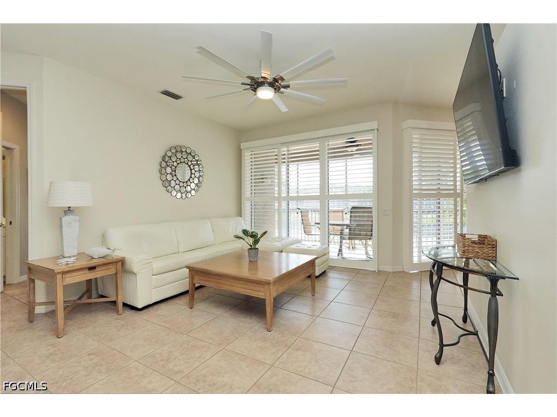 10015 Sky View Way #1605 Fort Myers FL 33913 2026020959 image5