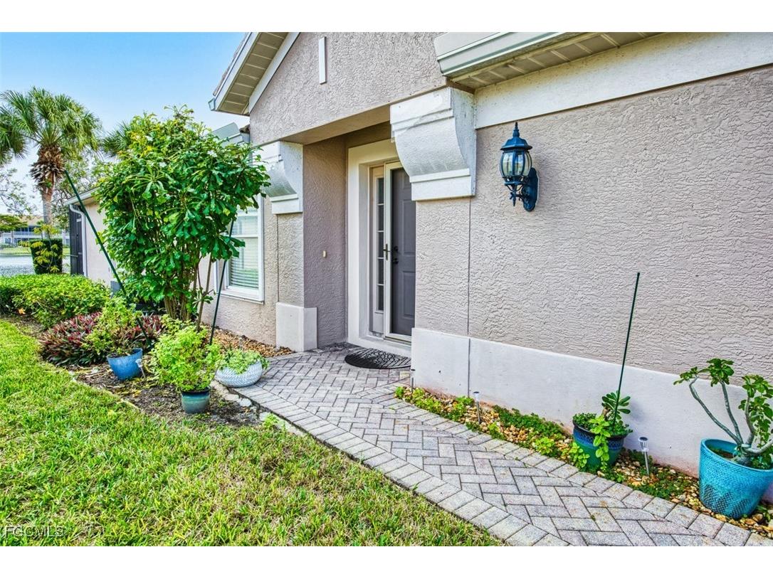10017 Majestic Avenue Fort Myers FL 33913 2025024144 image8