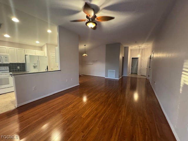 10018 Oakhurst Way Fort Myers FL 33913 2025021250 image5