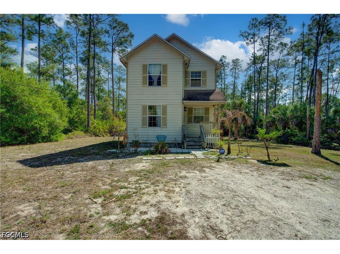 1002 Henry Avenue Lehigh Acres FL 33972 2026017236 image1