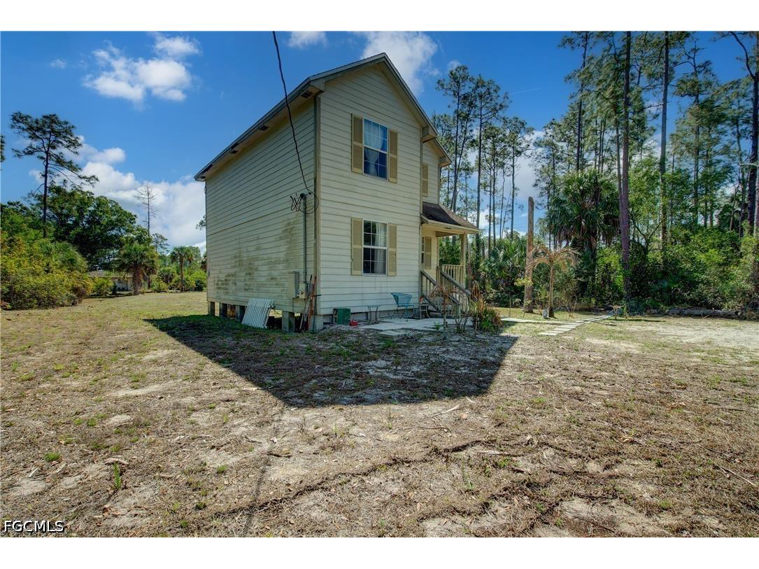 1002 Henry Avenue Lehigh Acres FL 33972 2026017236 image6