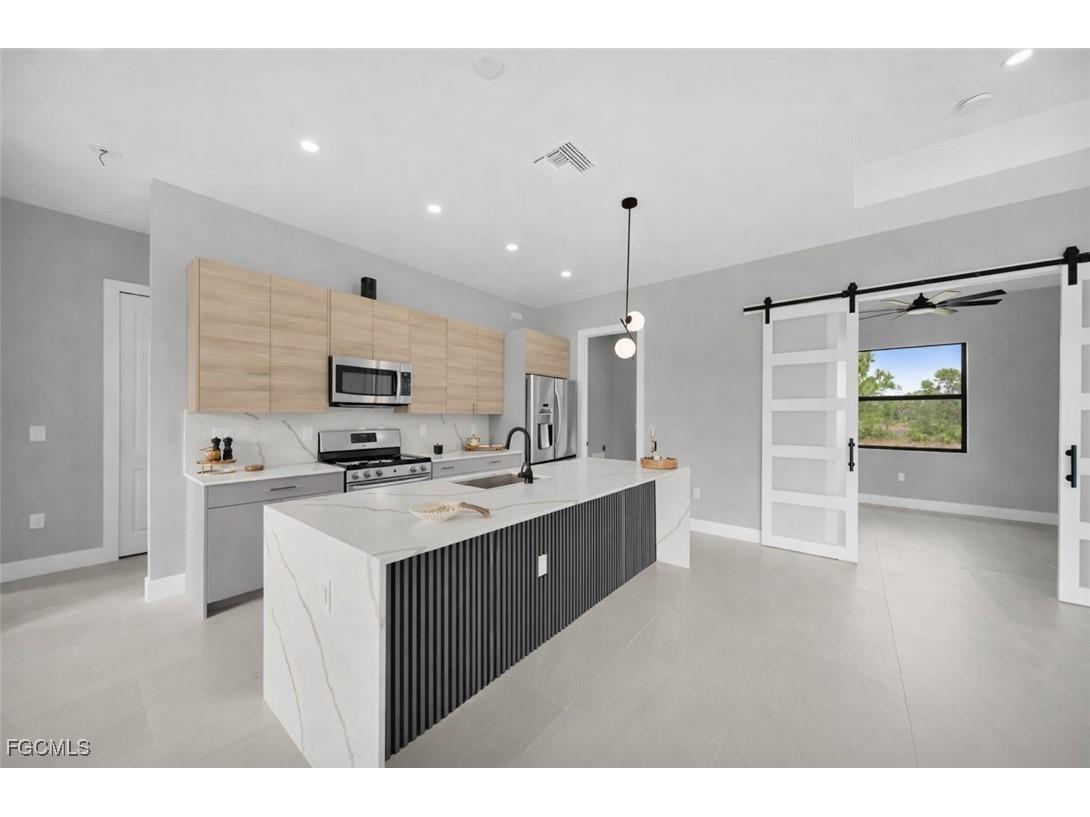 1002 Kanuga Street E Lehigh Acres FL 33974 2026002553 image10