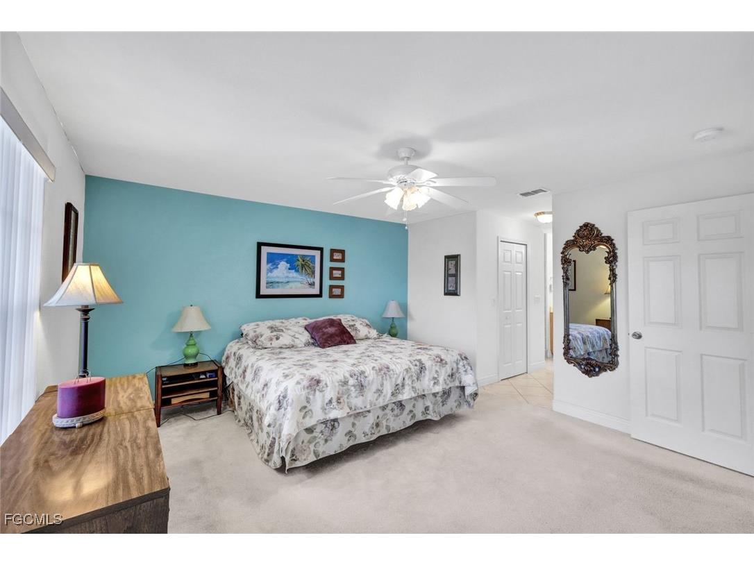 1002 SE 13th Avenue Cape Coral FL 33990 2025020331 image13