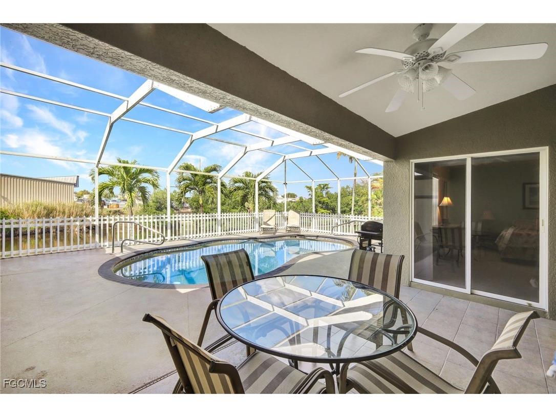 1002 SE 13th Avenue Cape Coral FL 33990 2025020331 image20